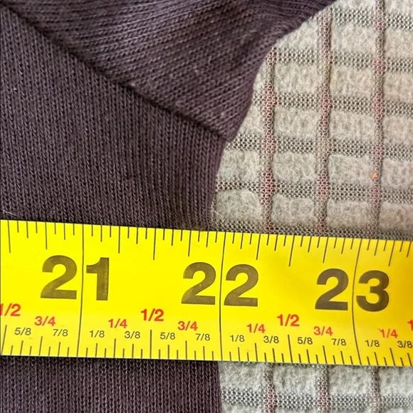 Knit Bubble Top - Picture 5 of 6